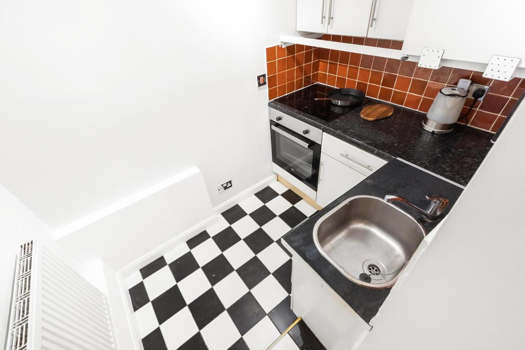 Modern Studio In Central Chelsea ลอนดอน ภายนอก รูปภาพ