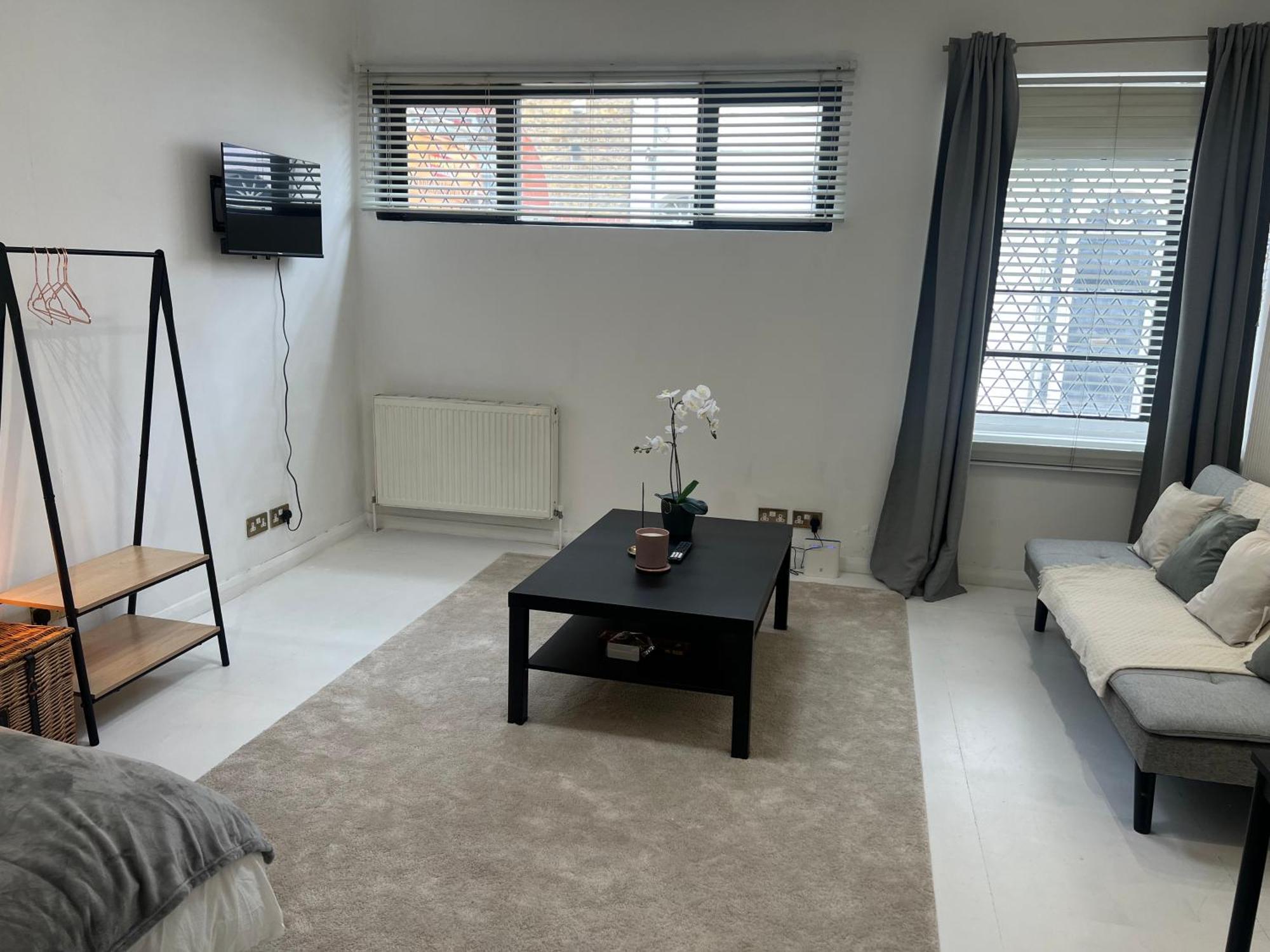 Modern Studio In Central Chelsea ลอนดอน ภายนอก รูปภาพ